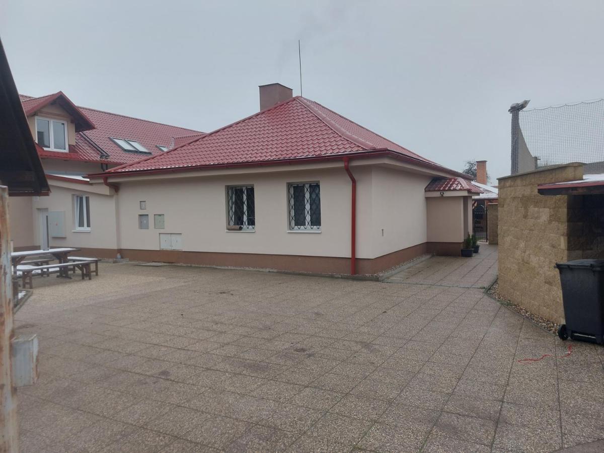 Penzion TOŠA Klášterec nad Ohří Esterno foto